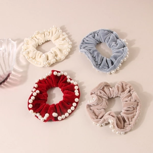 Eleganti elastici per capelli in velluto con perle bianche in quattro colori vintage