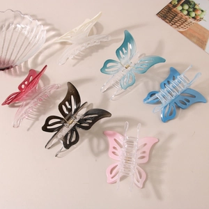 Lot de six pinces à cheveux papillon colorées en divers dégradés et finitions