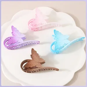 Korean Style Gradient Butterfly Hair Claw Clip For Women Large Matte Plastic Shark Clip Elegant Simple Hairpin Headwear Accessories
