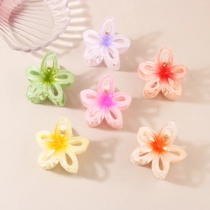 Elegant Hollow Gradient Flower Hair Claw Clip For Women Sweet Floral PS Resin Large Shark Clip Hair Accessories For Thick Hair