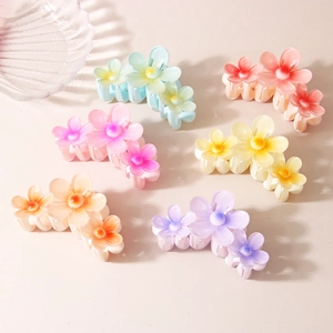 Pince à Cheveux Femme Style Coréen Trois Pétales de Fleurs Résine Translucide Dégradé Accessoire Cheveux Mode Quotidienne