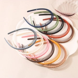Matte wave-patterned non-slip hairbands with inner teeth in various soft matte colors