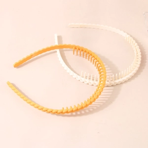 Matte wave-toothed non-slip headbands in bright orange and beige plastic for women