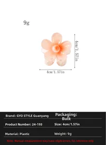 Détail de la pince à cheveux fleur rose translucide de 4cm avec dimensions et poids indiqués