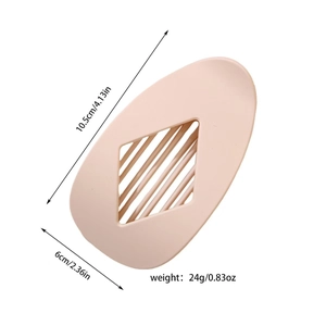 Detailed size view of the 10.5cm matte nude hair clip with dimensions and weight info