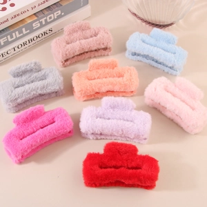 Grandes pinces à cheveux en peluche en huit couleurs assorties pour l'automne hiver