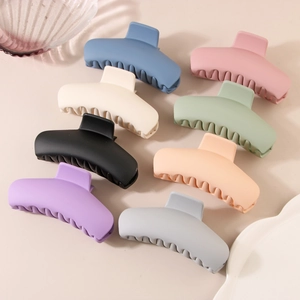 Matte Large Hair Claw Clips For Women Strong Hold Oval Plastic Shark Hair Clips Morandi Colors Hair Styling Accessories
