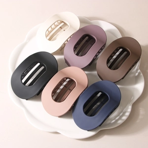 Pince à Cheveux Mate en PC pour Femmes Grande Pince Bec de Canard Ovale Géométrique Antidérapante Forte Adhérence Accessoires Cheveux