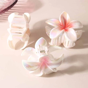 Lot de 3 pinces à cheveux fleur de frangipanier avec dégradé rose nacré élégant