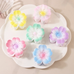 Matte Gradient Flower Hair Claw Clip Fashion Plastic Floral Shark Clip Sweet Hair Accessories For Women Daily Decoration