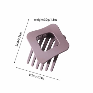 Pince à cheveux carrée violet mat avec indications de dimensions et de poids