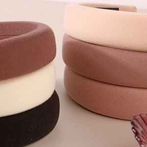 Serre-têtes en tissu épais rembourré aux couleurs unies pour un style vintage