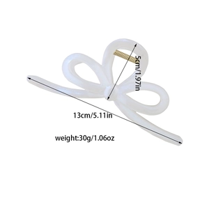 Elegante pinza per capelli a fiocco bianco perla 13 cm con molla dorata per capelli lunghi