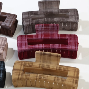 Flocked plaid hair claw clips for women in vintage British style and diverse colors