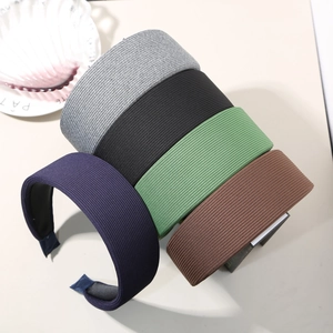 Cerchietti larghi a righe in vari colori con fodera antiscivolo per accessori da donna