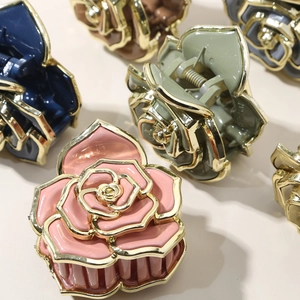 Pinces à cheveux élégantes en forme de rose avec bords dorés et dégradés de couleurs