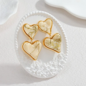 Retro double-layered heart resin earrings with gold marble texture and metallic edging