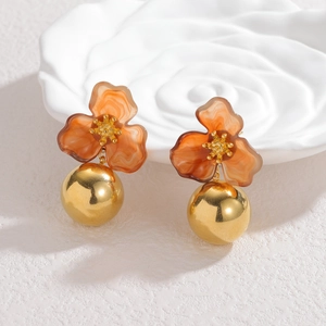 Elegant retro earrings with red three-petal flowers and golden spheres for women
