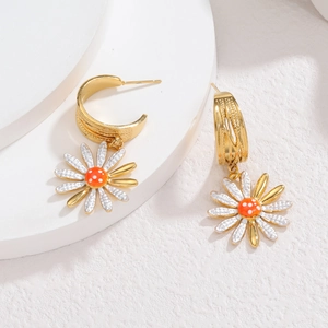 Titanium steel daisy hoop earrings with gold mesh texture and floral charm on stone base