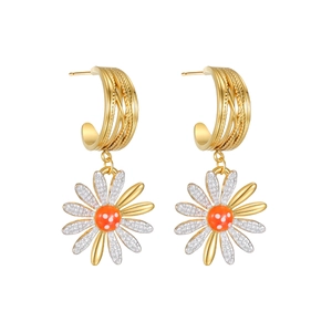 Chic titanium steel daisy hoop earrings with gold C-shape and orange floral charm