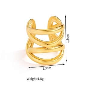 Detail showing dimensions and weight of this gold multilayer geometric ear cuff earring