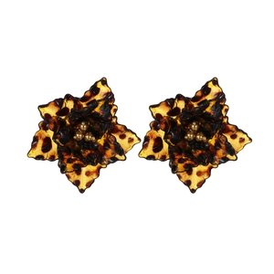 Vintage leopard print flower stud earrings with amber acrylic and golden metal centers