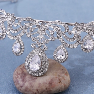 Couronne de mariée de luxe en zircone AAA avec cristaux étincelants sur pierres