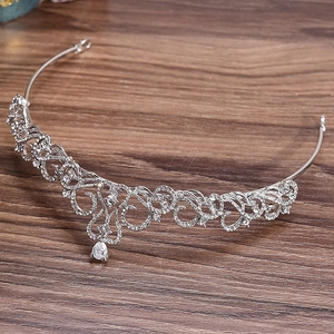 Elegant silver bridal tiara with sparkling rhinestones and pear-shaped pendant