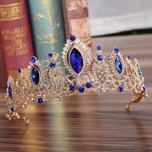Europäische Brautkrone mit Goldrahmen, blauen Kristallen und Strass für Hochzeitsschmuck