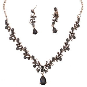 Elegante Bruidssieradenset Legering Waterdruppel AAA Zirkoon Strass Ketting Oorbellen Voor Bruiloft Banket Feest Vrouwen Accessoires