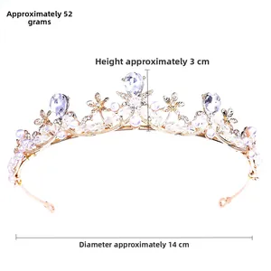 Détails des dimensions de la couronne : poids 52g, hauteur 3cm et diamètre 14cm.