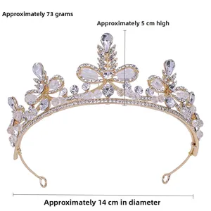 Détails de couronne de mariée en strass indiquant 14cm de diamètre et 5cm de haut