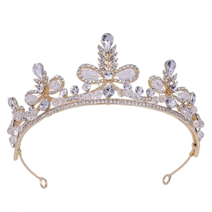 Luxueuse Couronne de Mariée en Alliage avec Cristaux et Strass Tiare Scintillante Fleur Nœud Accessoire de Cheveux pour Mariage Femme Bijoux