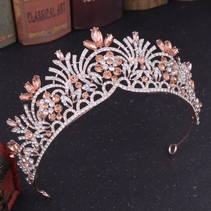 Couronne de mariée rose dorée avec cristaux champagne et strass pour mariages
