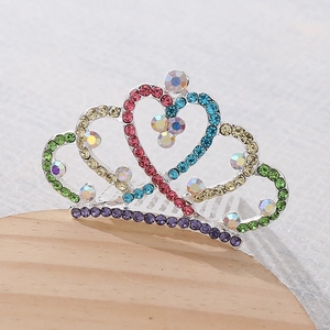 Pettine per capelli a corona con cuore in strass colorati per festa di compleanno