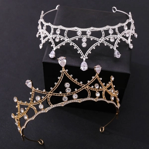 Couronnes de mariée luxe or et argent avec zircons brillants et pendentifs goutte d'eau