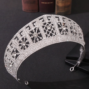 Baroque Style Bridal Crown Tiara Zinc Alloy Inlaid White Rhinestone Elegant Wedding Hair Accessories Women Pageant Headpiece
