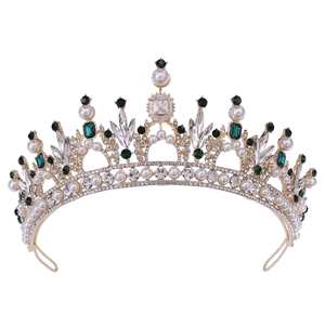 Couronne de mariée baroque avec émeraudes vertes, perles blanches et alliage doré