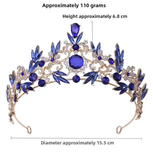 Détails de la couronne baroque avec cristaux bleus montrant les dimensions et le poids