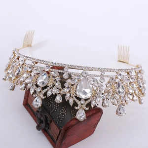 Couronne de mariée de luxe avec cristaux bleus sur base dorée et peignes latéraux
