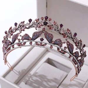 Tiara da sposa vintage con farfalle in cristallo viola e foglie in bronzo antico