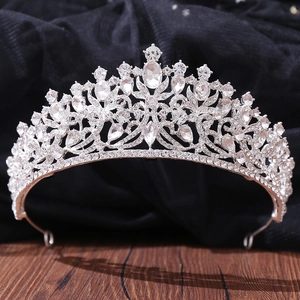 Detailed close-up of Baroque silver bridal crown featuring intricate pear-shaped rhinestones