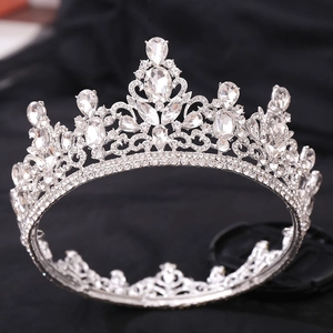 Luxury Baroque bridal crown featuring silver alloy with sparkling clear teardrop crystals