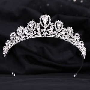 Sparkling silver rhinestone bridal tiara with pear-shaped stones for weddings