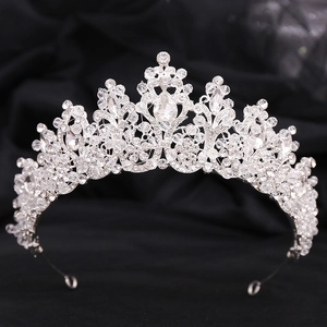 Baroque silver bridal crown with crystal rhinestones for weddings and pageants