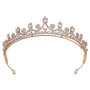 Luxurious gold-plated bridal tiara with elegant zircon crystals and vintage floral design