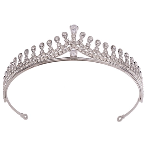 Macro detail of bridal silver tiara featuring sparkling AAA cubic zirconia and crystals