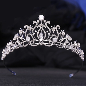 Close-up of lotus bridal crown with silver-plated plating and AAA cubic zirconia stones
