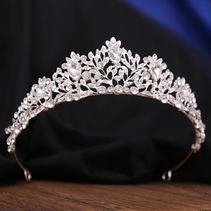 Baroque silver bridal crown with glittering rhinestones and pear-cut crystals
