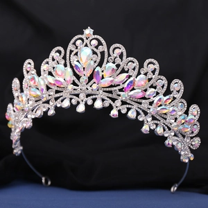 Couronne de mariée luxueuse en argent avec cristaux AB et strass pour les mariages